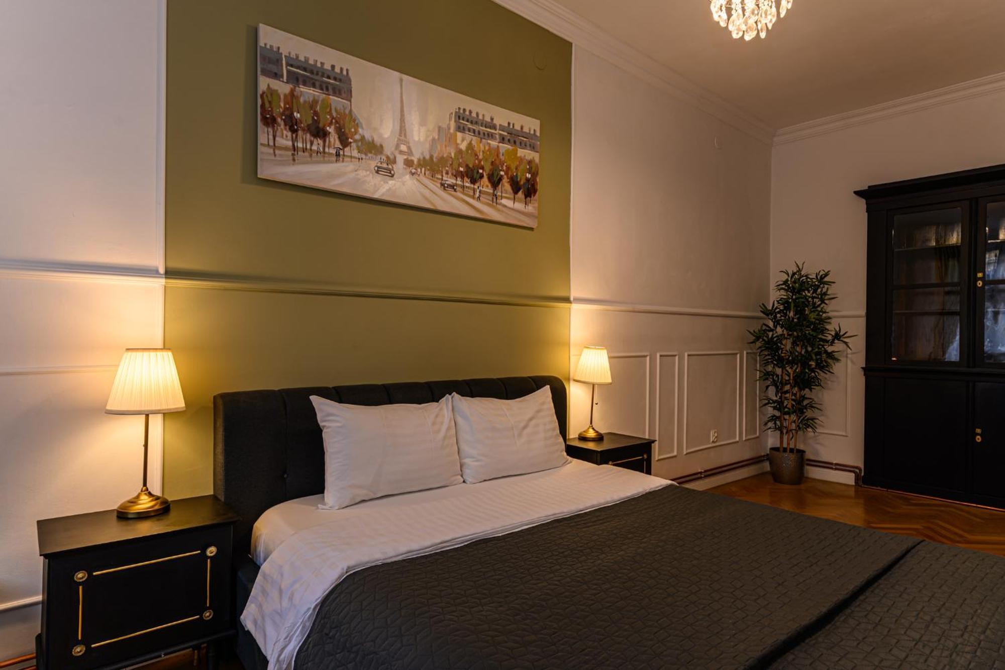 Colins Place Брашов Экстерьер фото